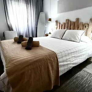 apartamento-vistafranca.hotelsinnerja.org/